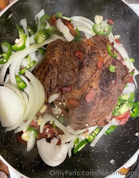 feedmetons hot star images