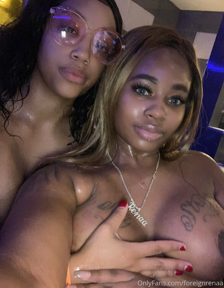 foreignrenaa xxx model pic