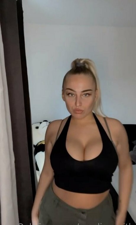 amelia smith pornographic model images