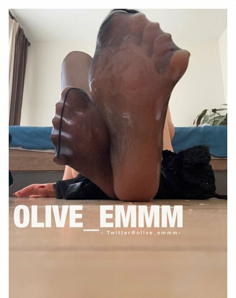 imoliveemmm pornographic actress pic