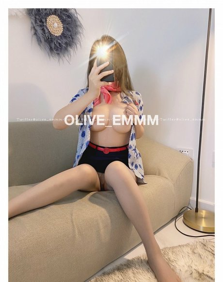 imoliveemmm model pornographic archive