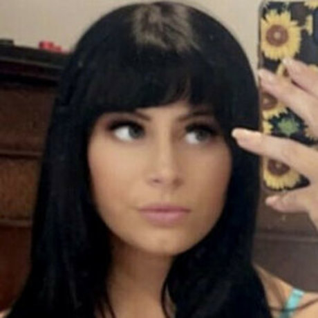 Xcarlymay beautiful model pic