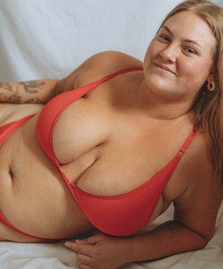 chynna hd model image