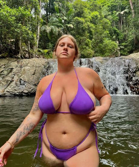 chynna star exclusive photos