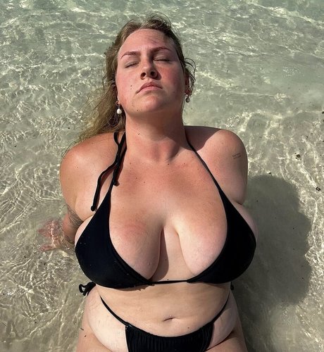 chynna model nudes pics