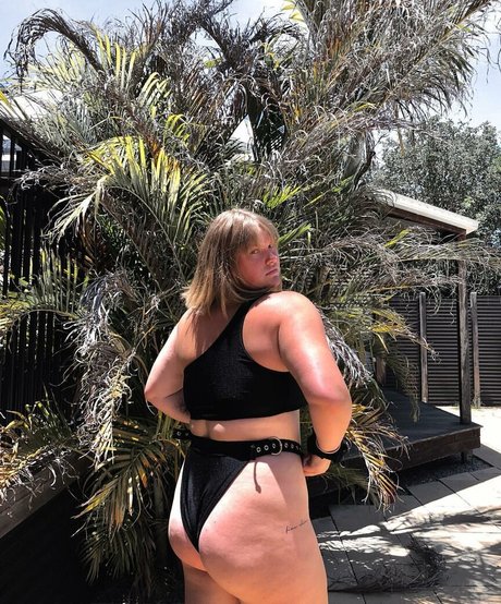 chynna model xxx photos