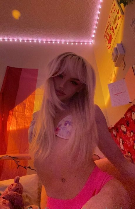 tayscheiderr pretty model gallery