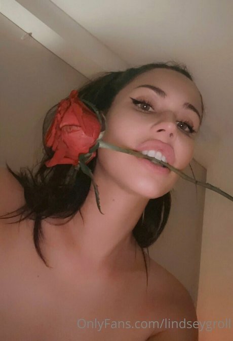 lindseygroll nude pornstar galleries