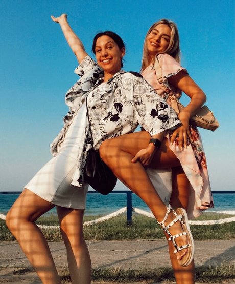 Andreea Ungur model beautiful galleries