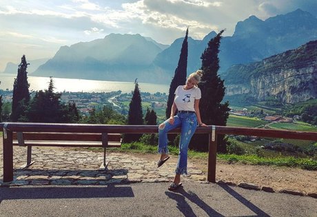 Andreea Ungur model exclusive photo