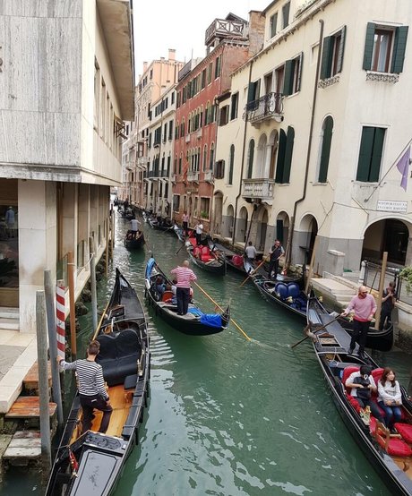 Andreea Ungur star top photos