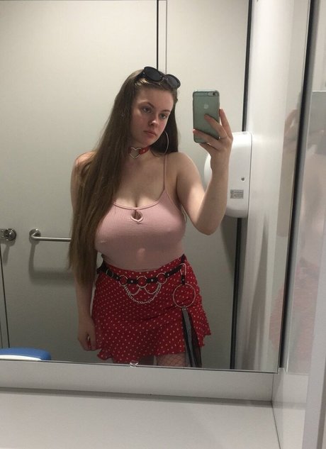 Bex McFadden model best photo