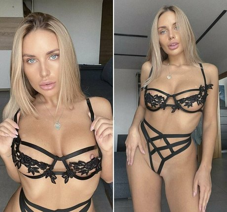 innocentcailyn pornstar art photo