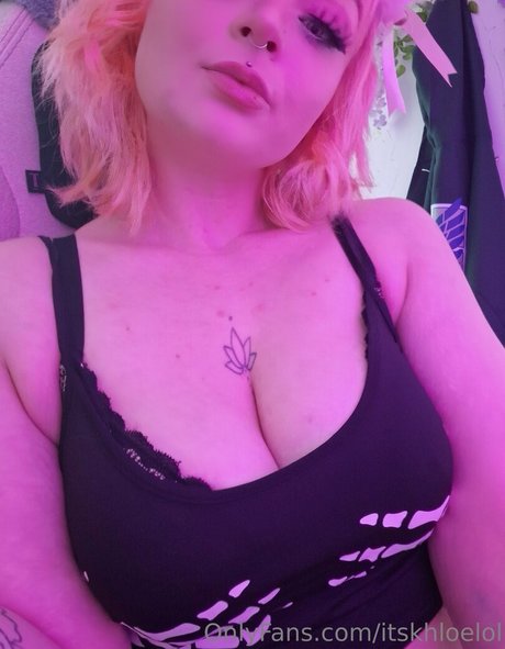 itskhloelol model exclusive gallery