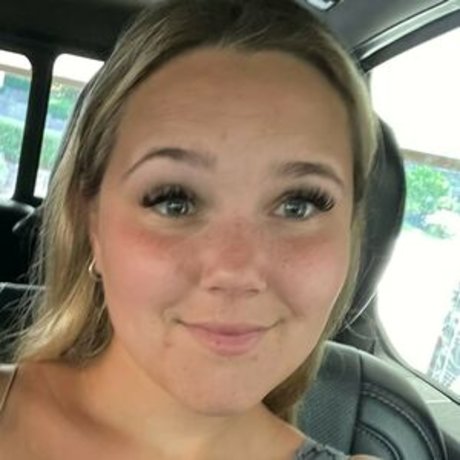 pixybabe model naked photos