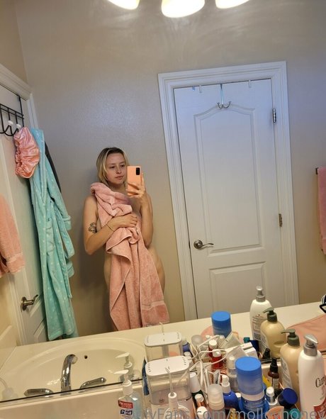 molleyhoney hd model image