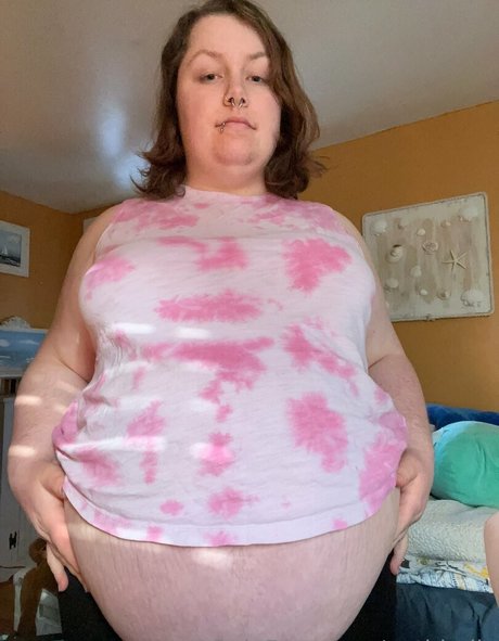 gothbelly beautiful pornstar pic