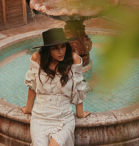 Inbar Lavi hot pornstar gallery