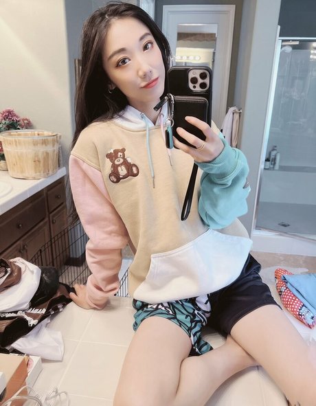 triciaisabirdy star xxx picture