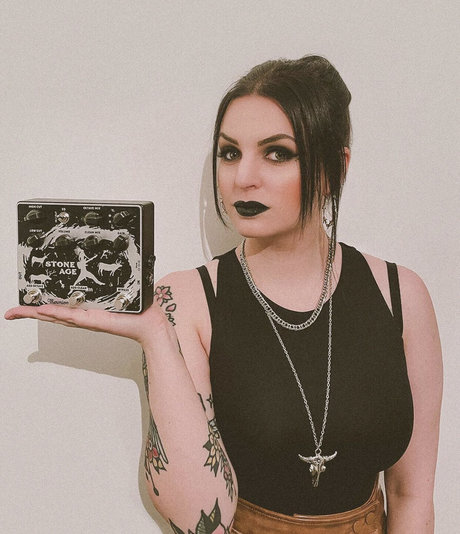 Emma Blackery art model photos