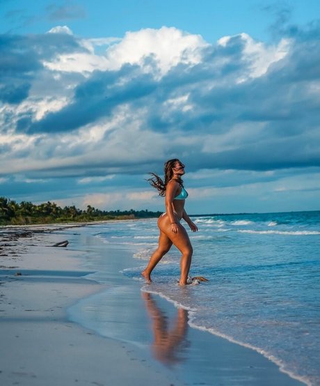 Leonie K best model galleries