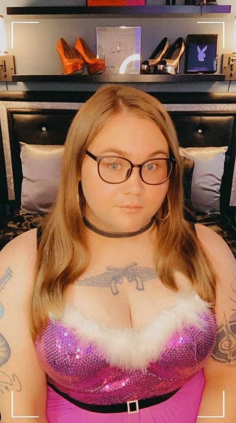 freydacoxx adult model photos