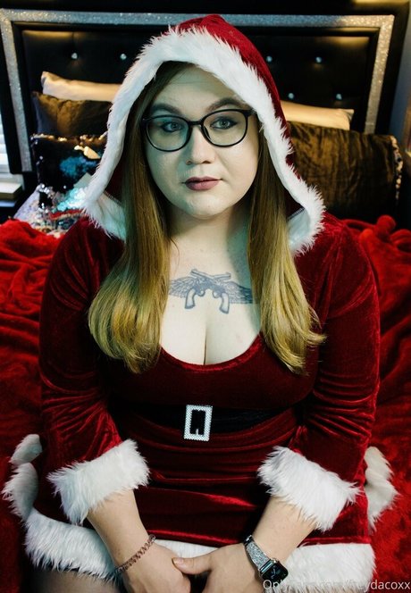 freydacoxx star erotic image