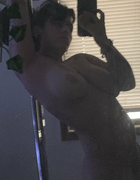 Lunaghoul nudes star pictures