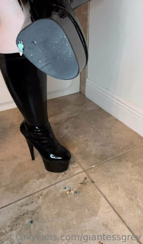 giantessgrey sexy star images