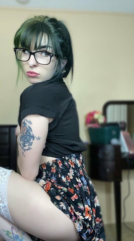 smolgothgirlvip nice actress photos