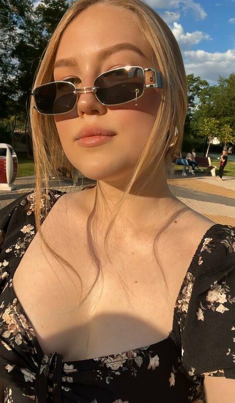 Chromatica ow hot actress photos