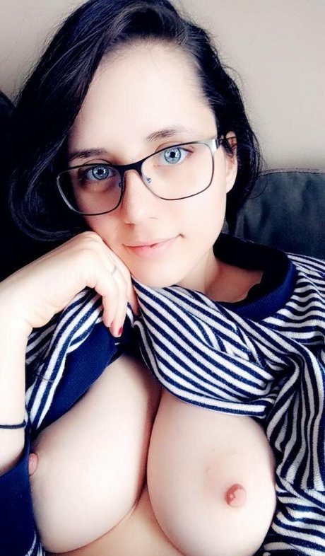 Saffron Bacchus pornstar hd galleries