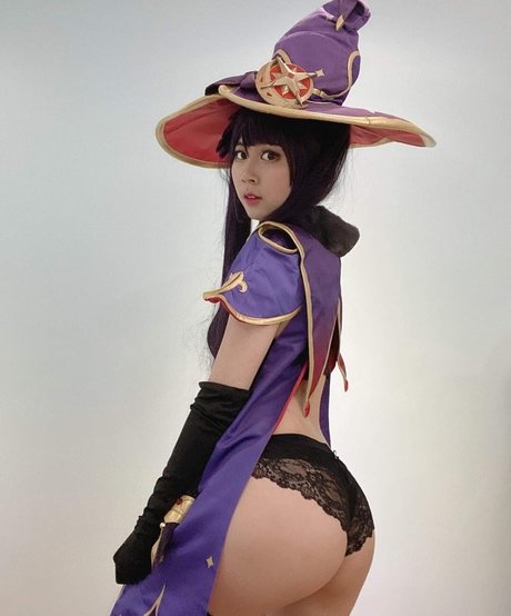 MitsukiBb naked star picture