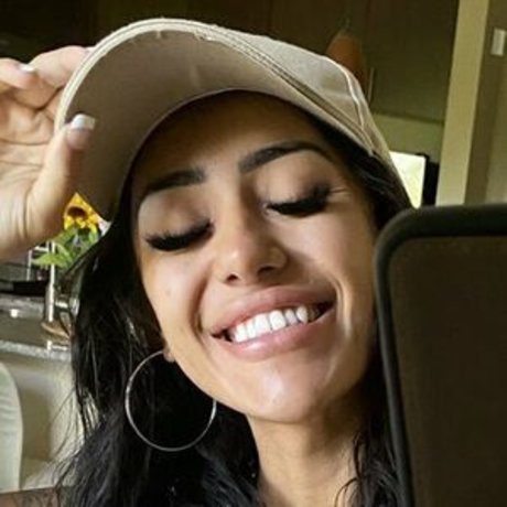 Shewolftribe top actress galleries