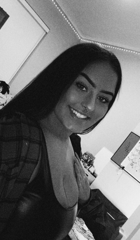 Jaley S star xxx pics