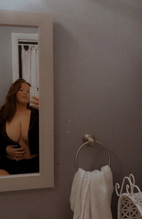 Jaley S star sexy photo