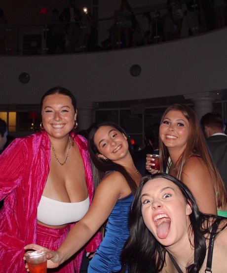 Erin Moore pornstar xxx galleries