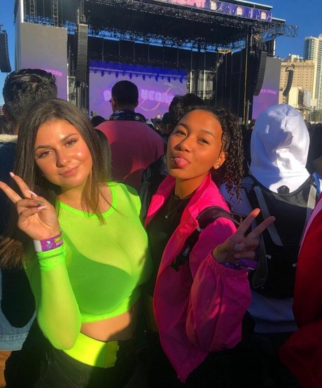 Samantha S nudes pornstar image