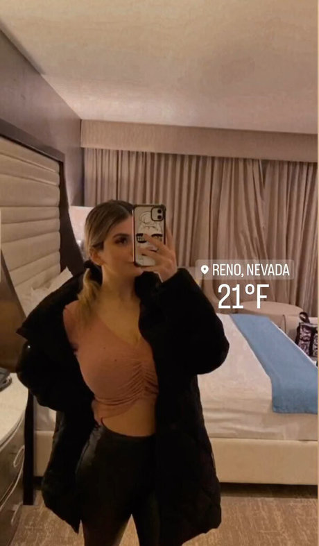 Samantha S free star photo