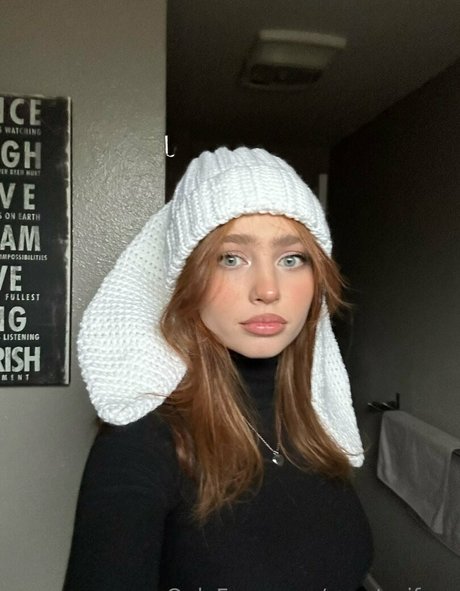 renatarifree pornstar adult images