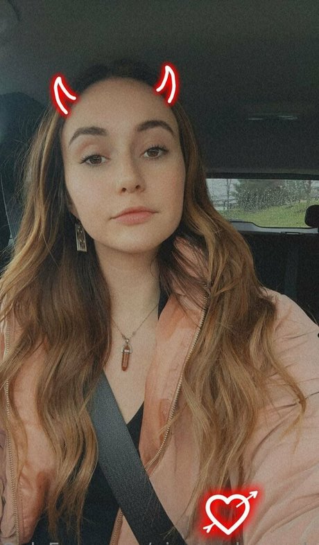 pineapplepeach star naked image