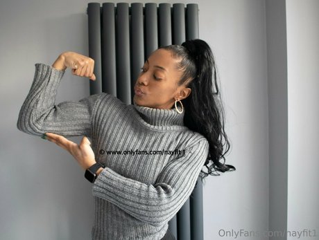 nayfit1 top model image