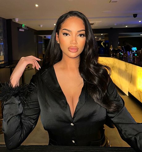 Carina Griff star sexy gallery