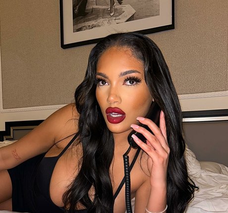 asian female onlyfans beautiful nude pics