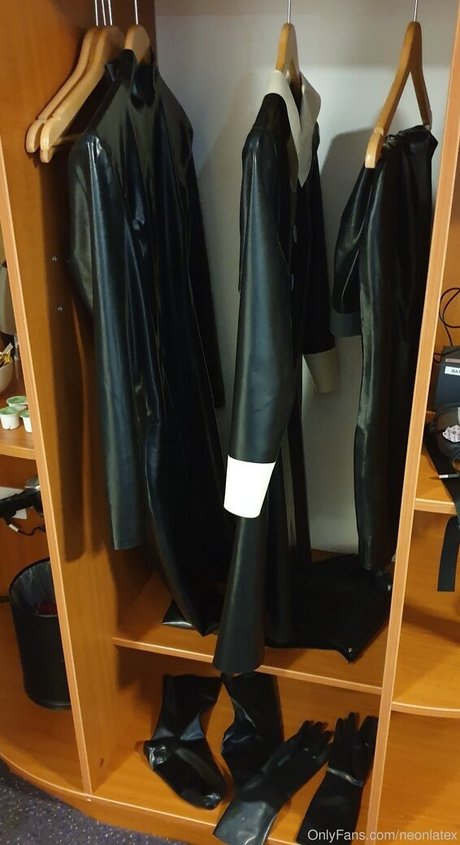 neonlatex pornstar top galleries