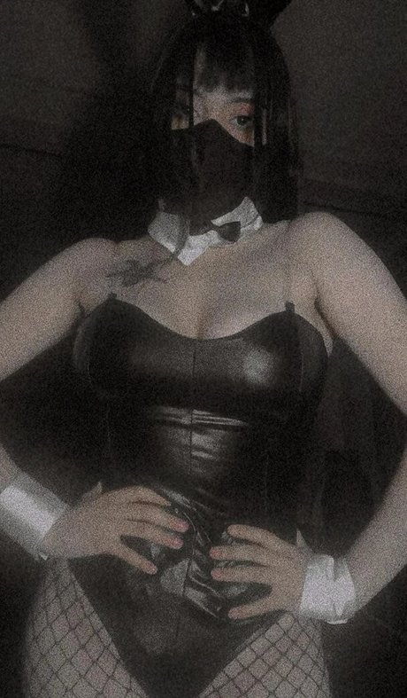 kumitouwu model hd pictures