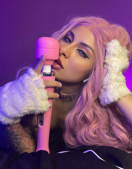 Sorriso Cosplayer actress photos