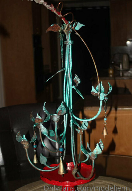 modeljenn model exclusive image