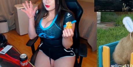 cosplaybani model hot picture