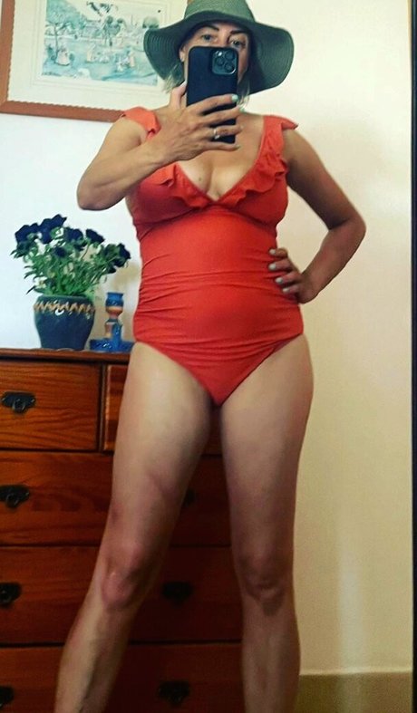 Sarah Cawood porn star pics